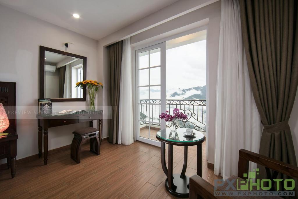 Azure Sapa Hotel - 10