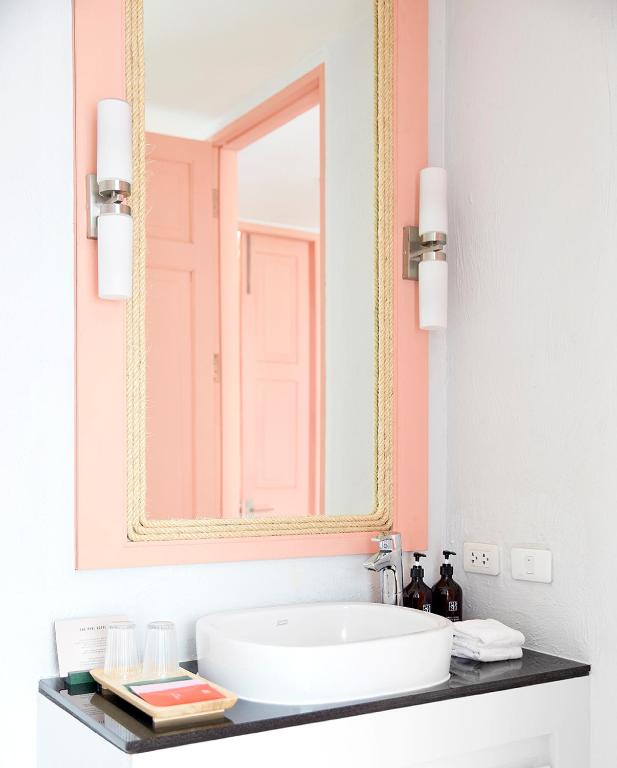 The Peri Hotel Hua Hin - 4