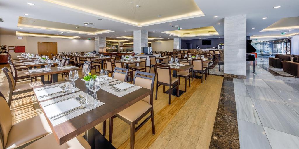 Restaurace v ubytování Steyler Fatima Hotel & Congress