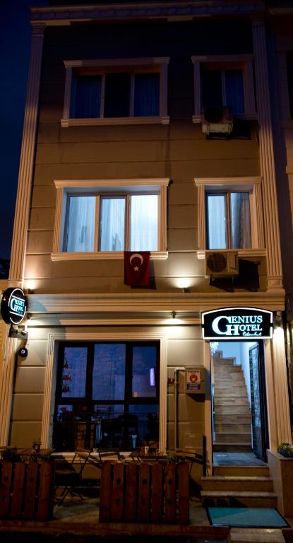 Budova, kde se hotel nachází