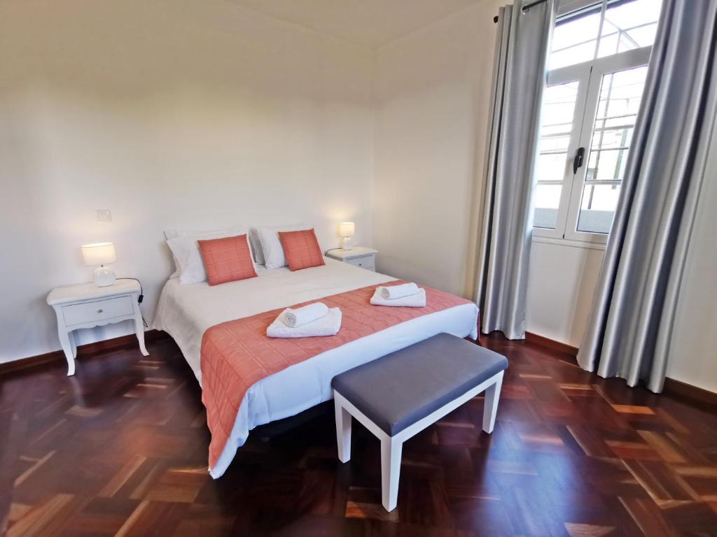 CASA DOS AVÓS Apartments with Pool in Funchal - Casa De Dos Dormitorios