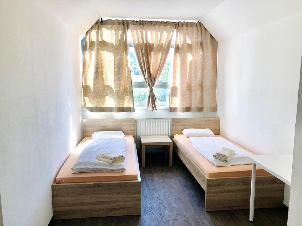 Postel nebo postele na pokoji v ubytování Jugendherberge Innsbruck - Youth Hostel