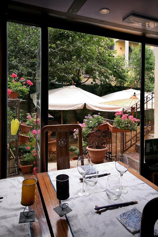 Zdjęcie z galerii obiektu Villa Dorée w Mediolanie