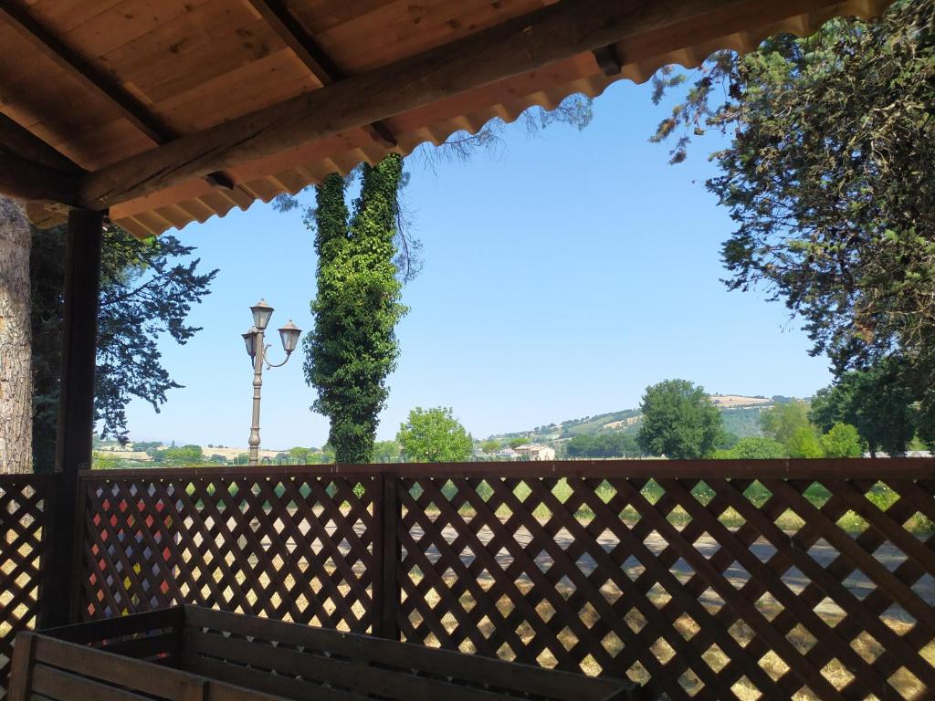 Balkón alebo terasa v ubytovaní Torrenova di Assisi Country House