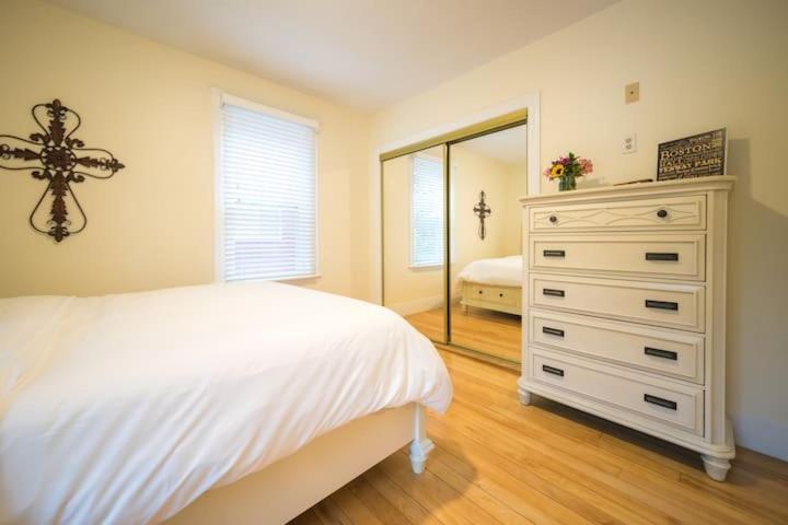 The Boston Rental - Multiple Floorplans photo
