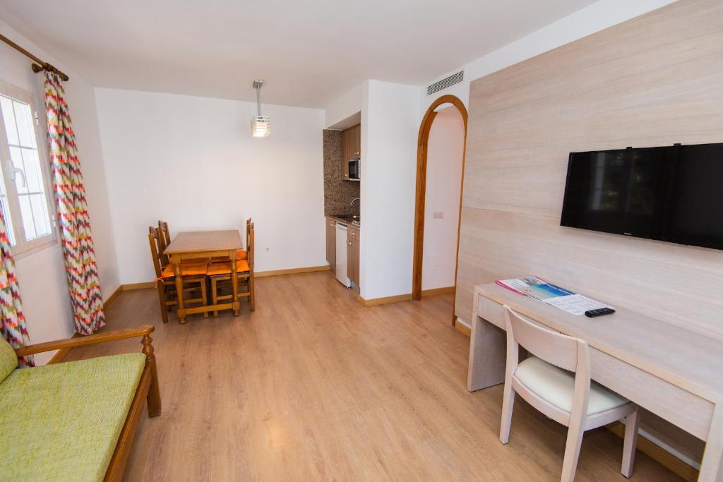 Apartamentos Quijote Park, Cala Ratjada – Updated 2023 Prices