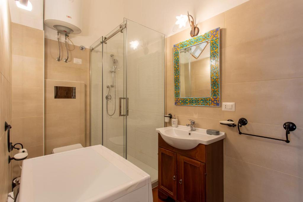 A bathroom at Le Dimore del Mito - Atalanta