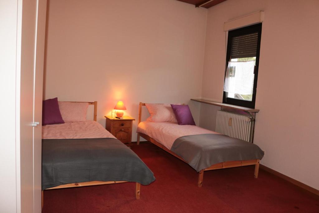 E Kurhaus Wohnung Nr 5 - Two-Bedroom Apartment