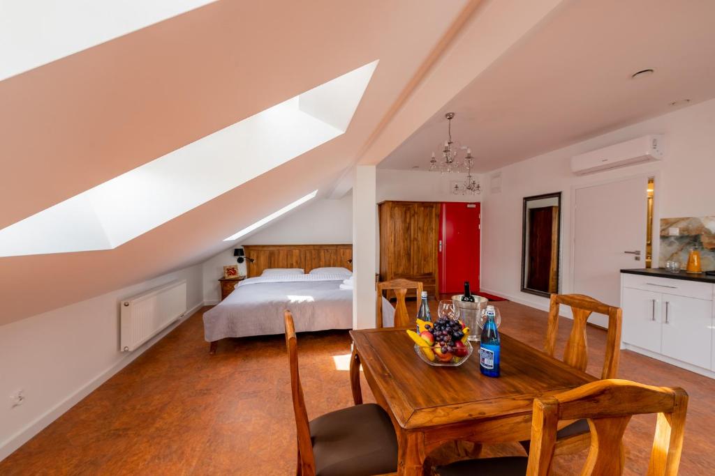 Kamienica Zamenhofa - Apartamenty na wynajem - Resim 14