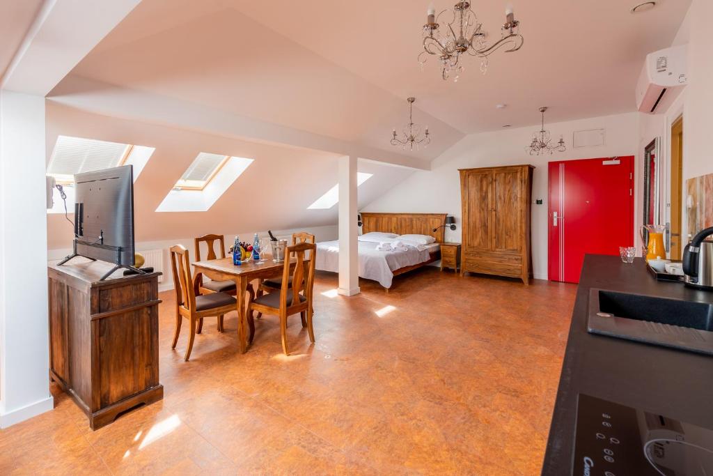 Kamienica Zamenhofa - Apartamenty na wynajem - Resim 15