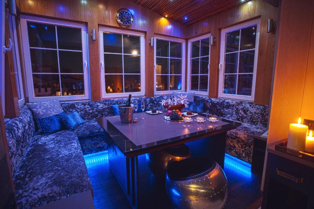 Mala Anglia - Boutique Apartments & SPA - Resim 4