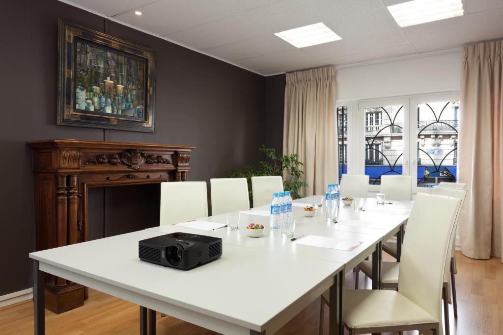 Hotel Locomo - Gare de Lyon Bastille - Resim 40