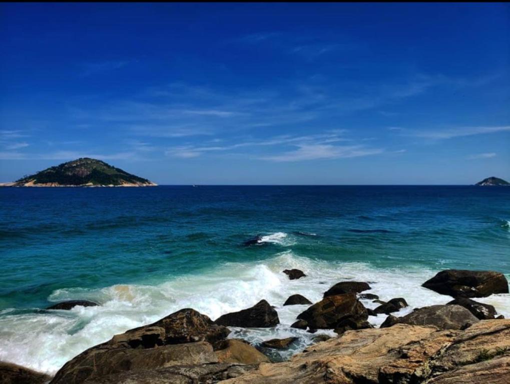  Apartamento beira mar no recreio