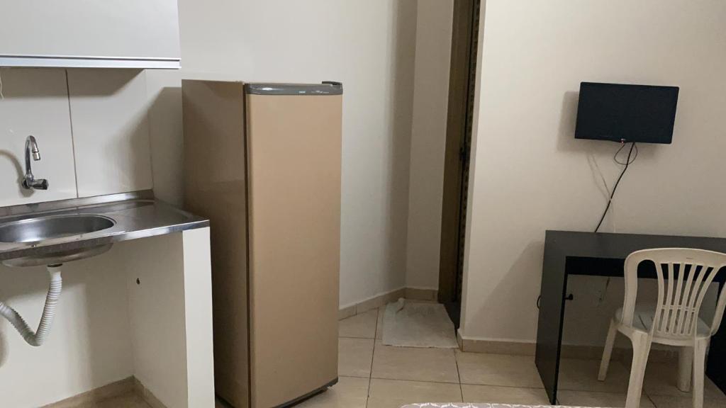 Kuchyň nebo kuchyňský kout v ubytování Hostel Zampollo