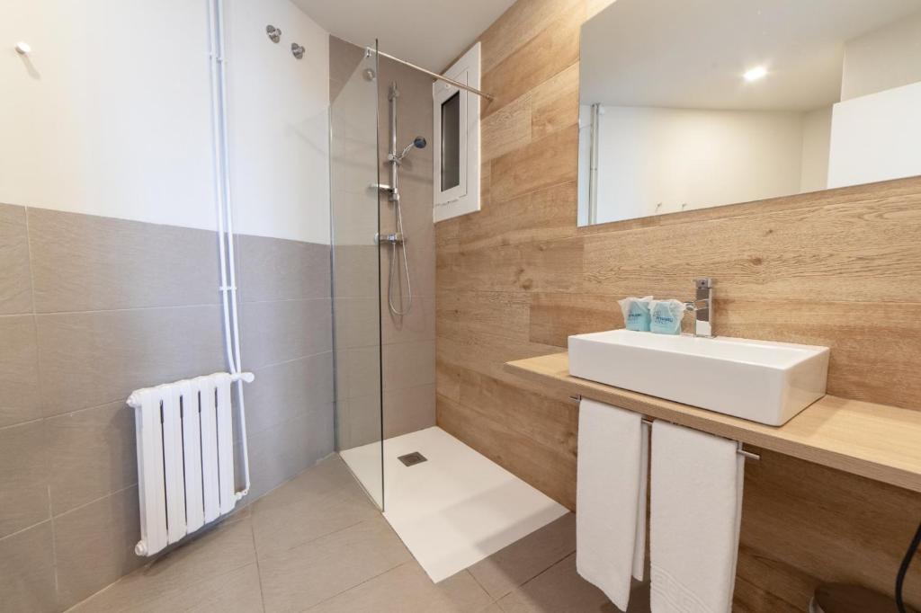 Koupelna v ubytování Dynamic Hotels Caldetes Barcelona