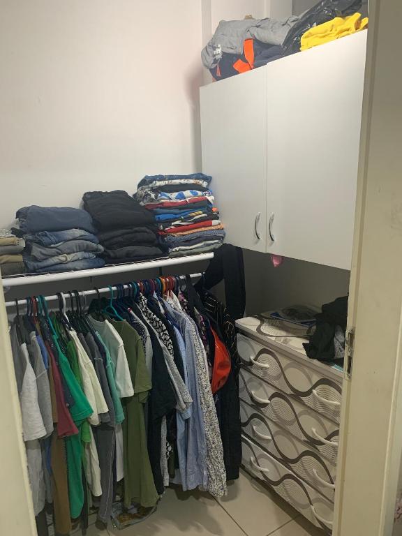  Suite Climatizada com closet e chave