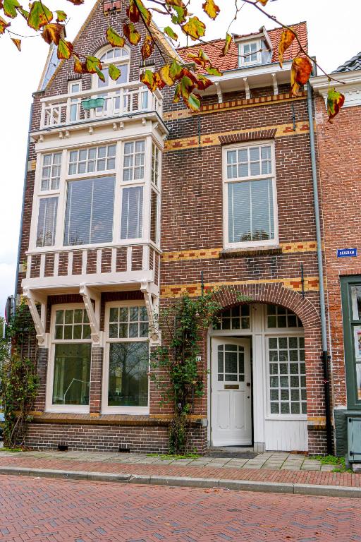 Stylish City apartments Middelburg - Apartment With Balcony