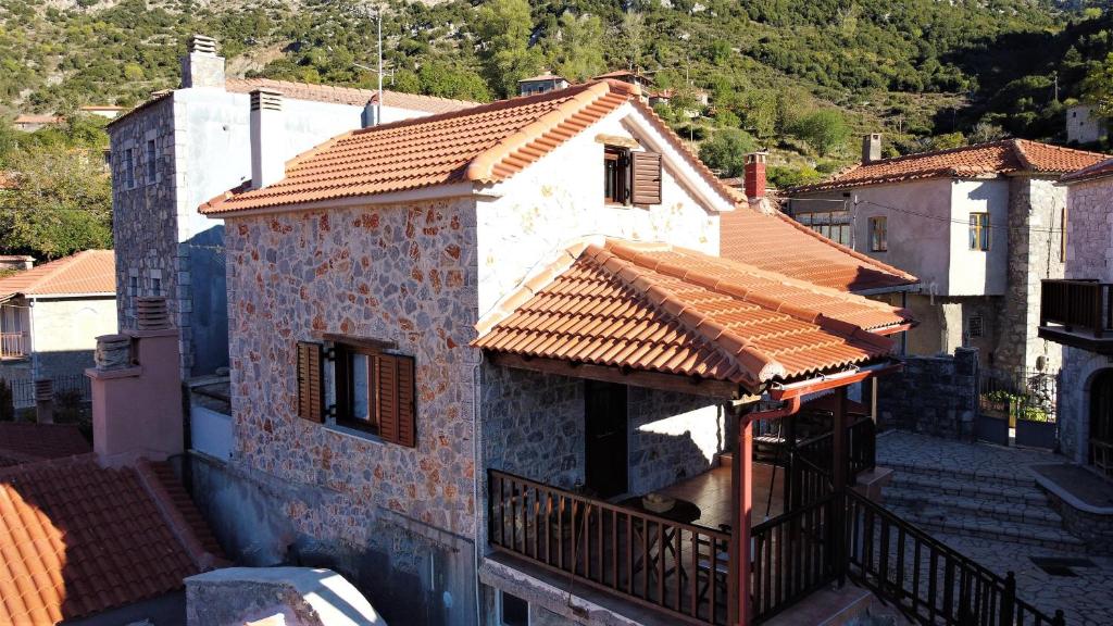 an aerial view of a building with tile roofs at Ypsus House Stemnitsa in Stemnitsa