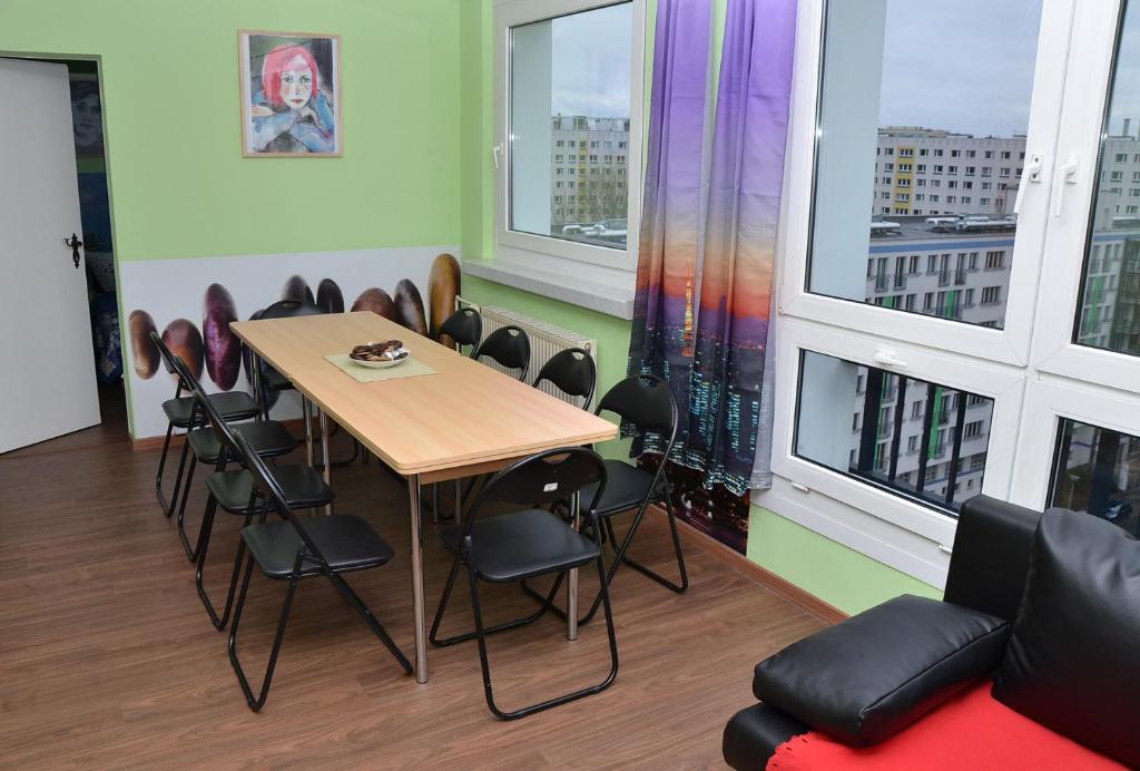 Top View & City ALEX - Deluxe Four-Bedroom Apartment