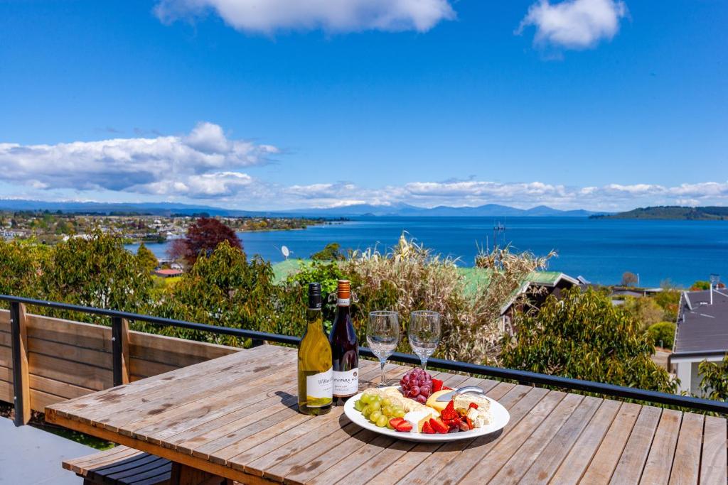 Gallery image of Lakeview Lookout in Taupo