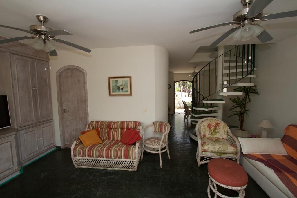  Linda Casa Pé na Areia