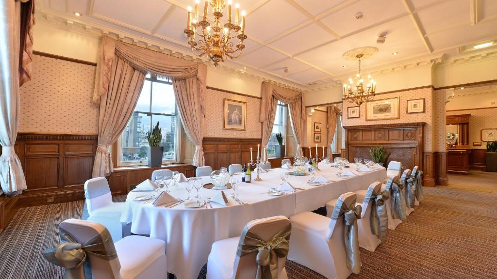 Crowne Plaza - Sheffield by IHG - Resim 29