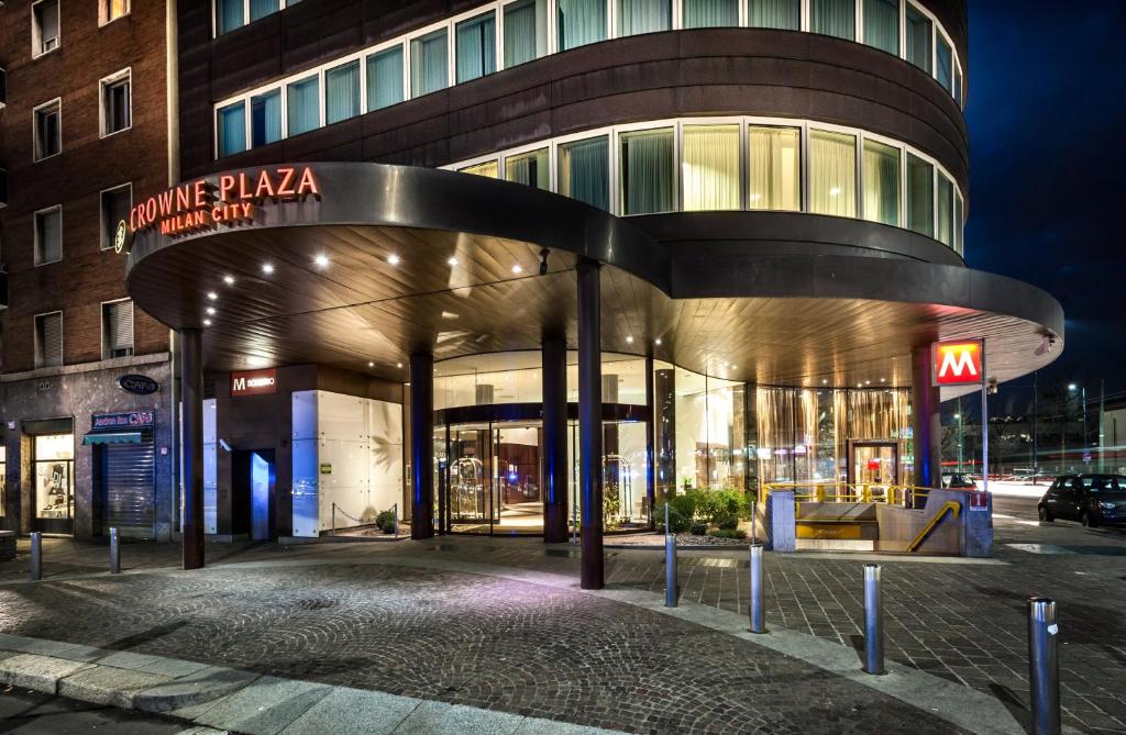 Budova, v ktorej sa hotel nachádza