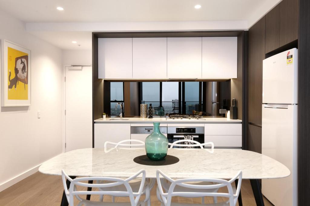 Orange Stay at Melbourne Quarter - Apartamento De Una Habitación Con Vista Al Mar