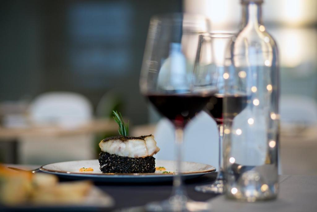 Hotel Crowne Plaza Madrid Airport - Resim 19