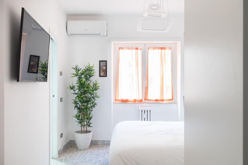 Fotografia z galérie ubytovania Amoretti Apartment, 6 persone, 3 camere, 2 bagni, balcone, Wi-Fi, Metro B Monti Tiburtini v Ríme