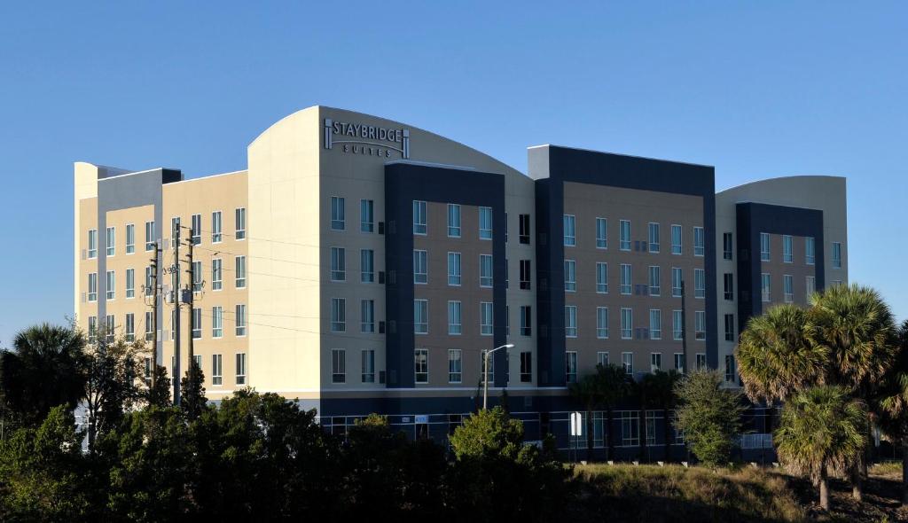 Staybridge Suites St. Petersburg FL by IHG photo