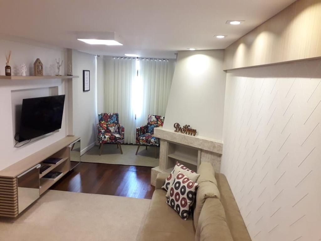  Apartamento novo em ponto estratégico de Gramado!