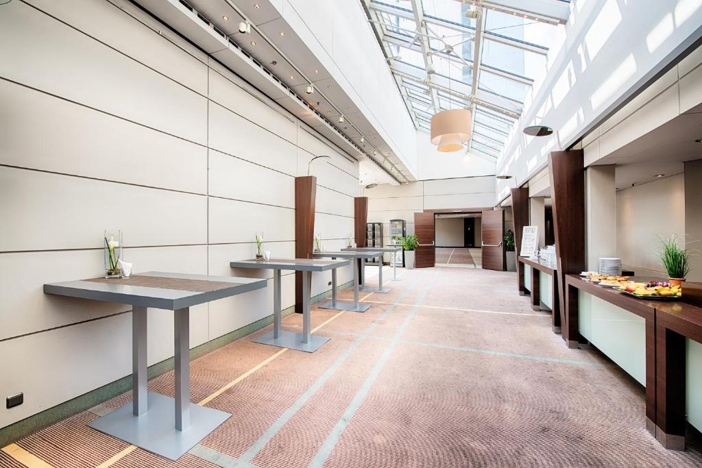 Crowne Plaza Frankfurt Congress Hotel by IHG - Resim 44