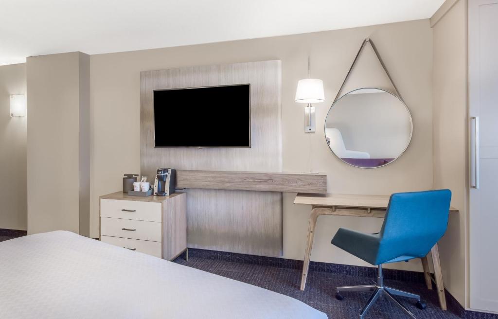 Crowne Plaza Cleveland at Playhouse Square, an IHG Hotel - 