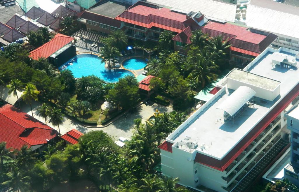 R-Mar Resort and Spa Patong, Phuket - Resim 29