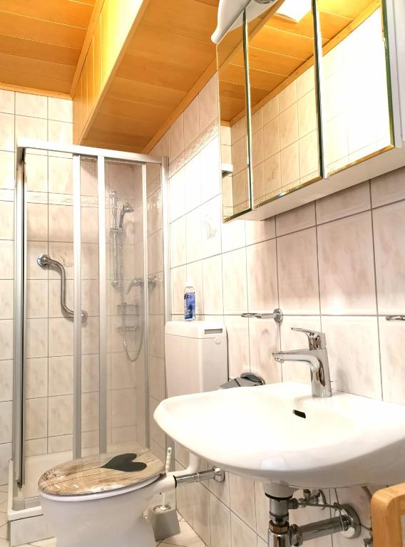 Koupelna v ubytování Ferienwohnung Schlögelhofer