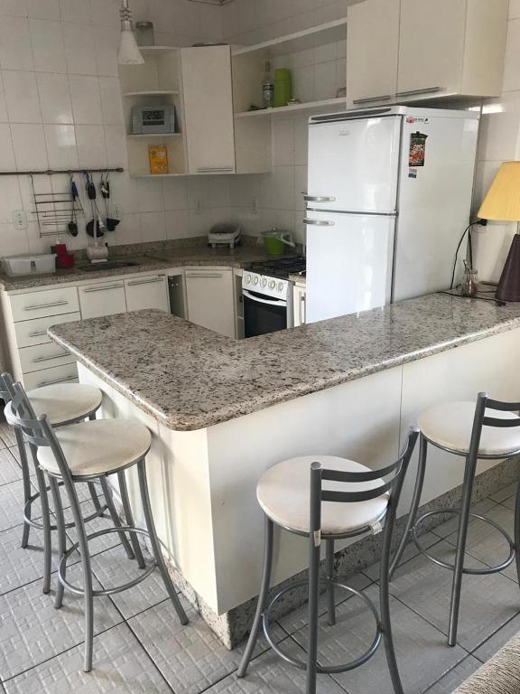  CASA a 50 METROS DA PRAIA DO RIFIFI e 50 mts da Lagoa pequena 2 DORM E 3 BANHEIROS