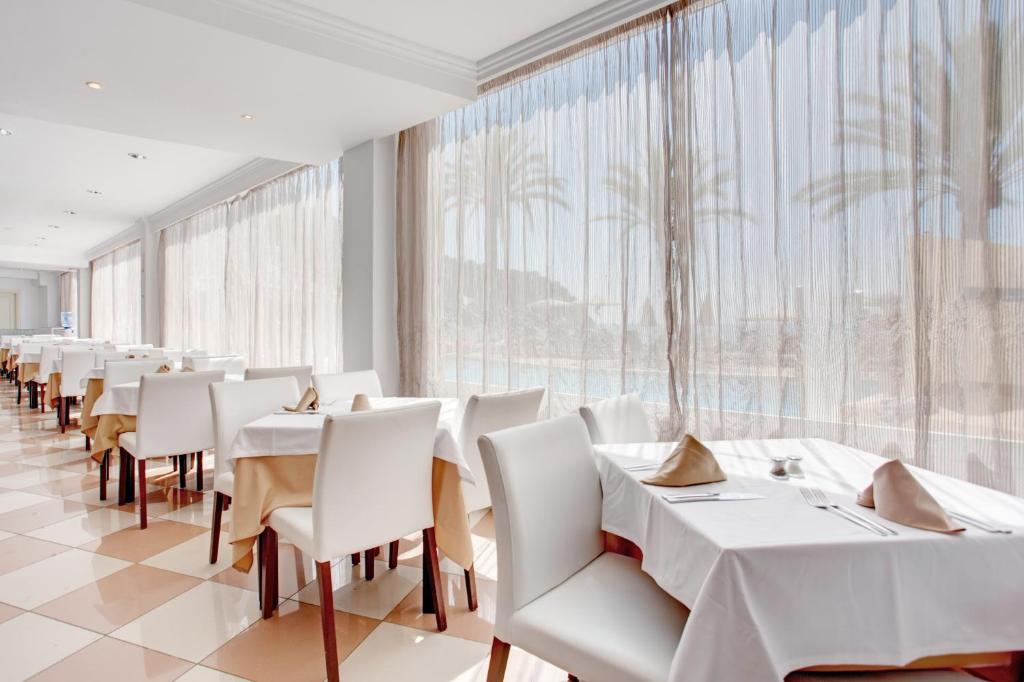 Grupotel Imperio Playa, Sant Joan de Labritja – Updated 2023 ...