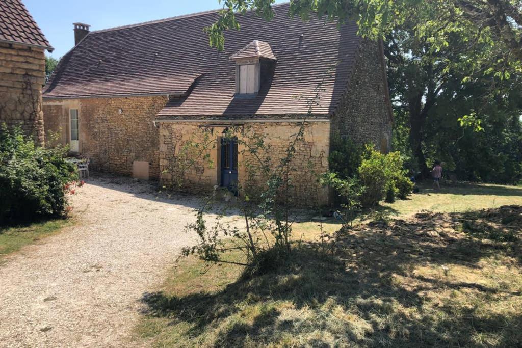 Chez Rénou et Prospérou maison typique du Sarladait - Maison De Deux Chambres