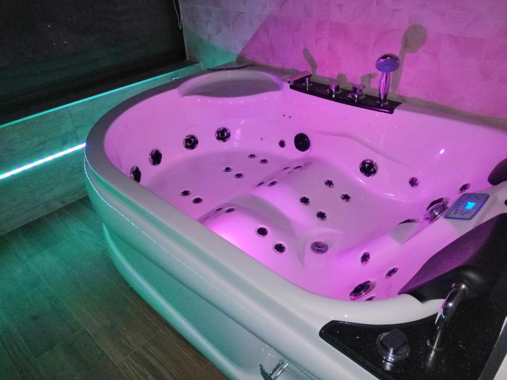 Apartamento Buenavista con Jacuzzi y Jardín privado - imagen 2