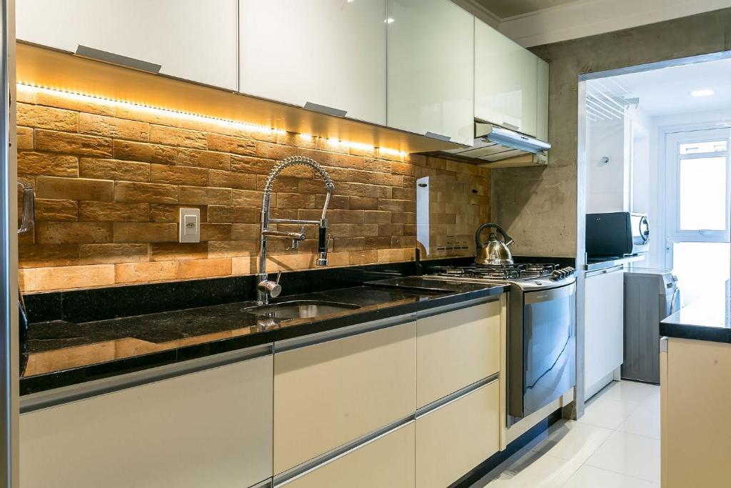  Apartamento com infraestrutura de clube na Beira-mar norte CA02