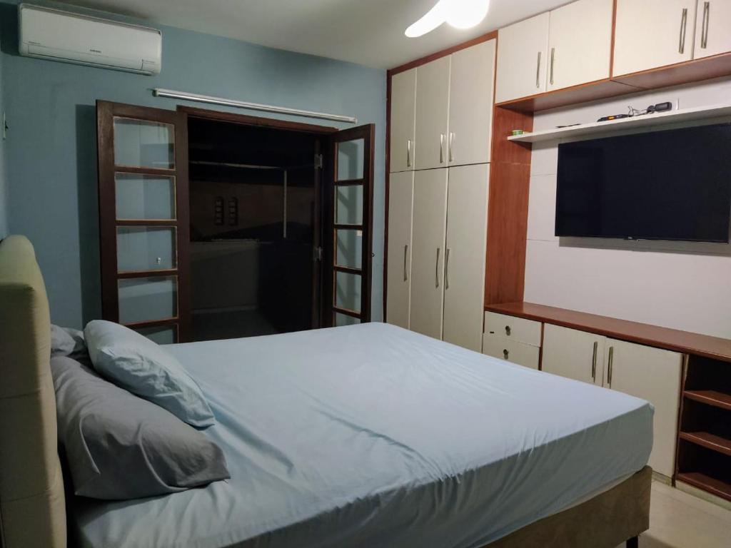  Casa na quadra da Praia!
