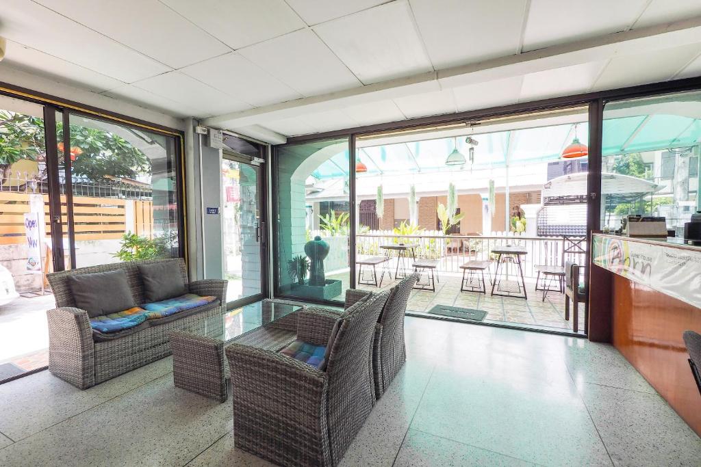 Born Guest House - Resim 27