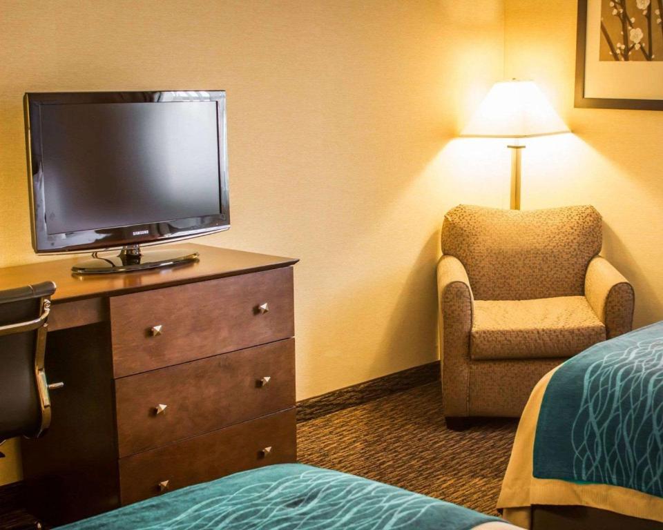 Quality Inn & Suites Port Huron - Habitación Con 2 Camas Grandes - No Fumadores