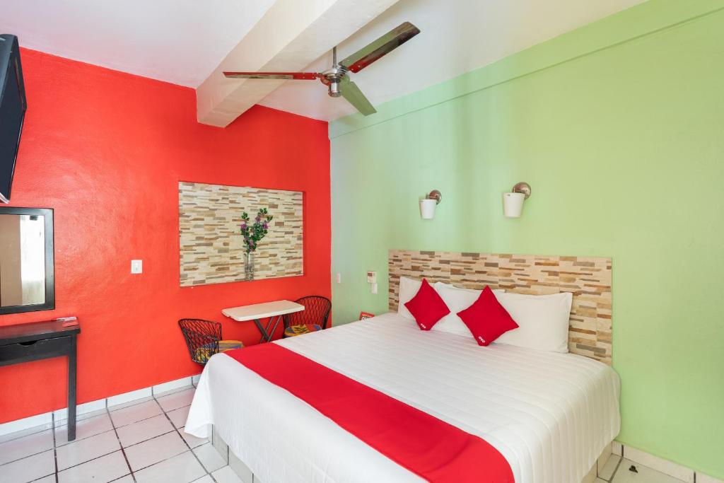 Postel nebo postele na pokoji v ubytování Hotel Costa Azul