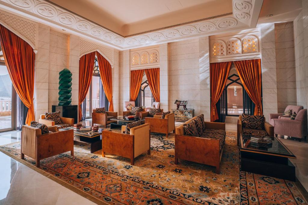 Posezení v ubytování Shangri-La Al Husn, Muscat - Adults Only Resort