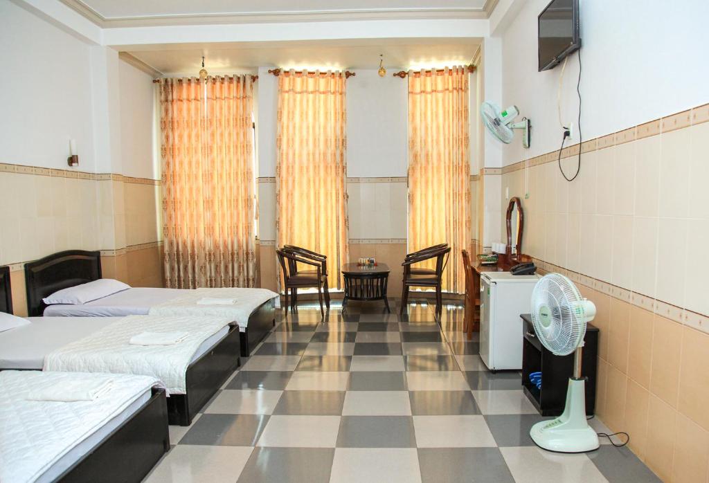 KHÁCH SẠN HỒNG KÔNG - Dormitorio Mixto