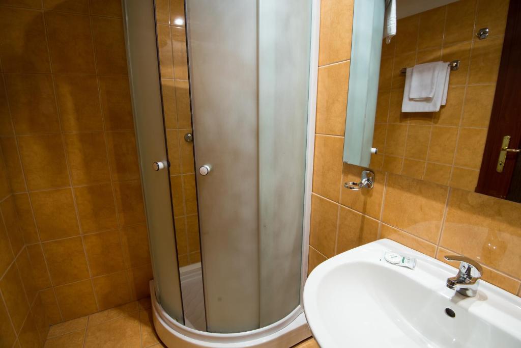 Hotel Victoria - Resim 18