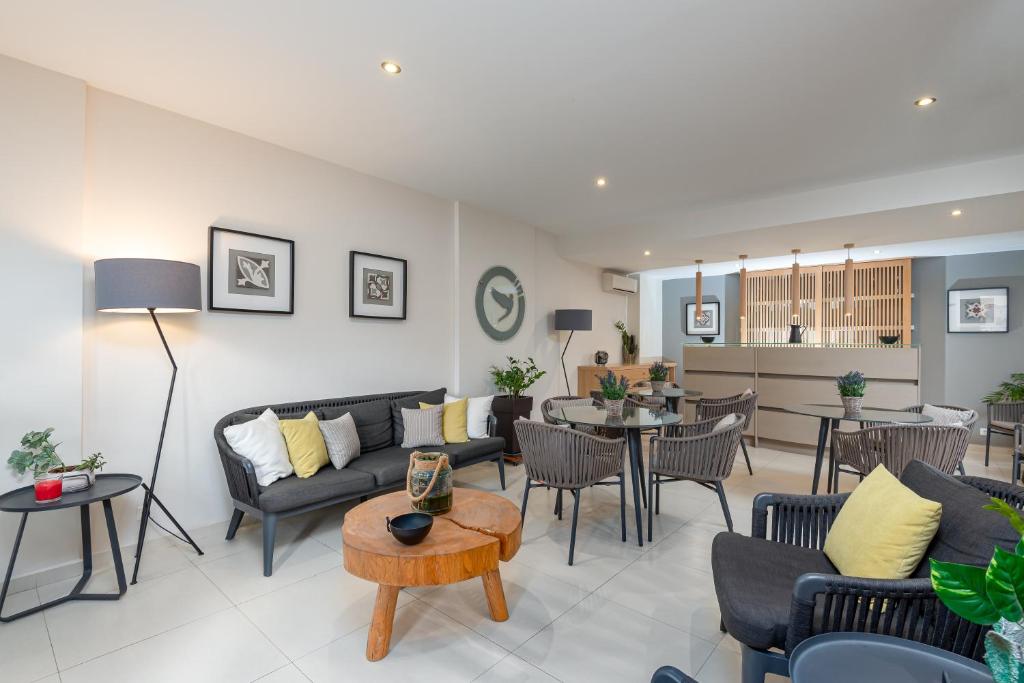 Icarus Apartments - Resim 5