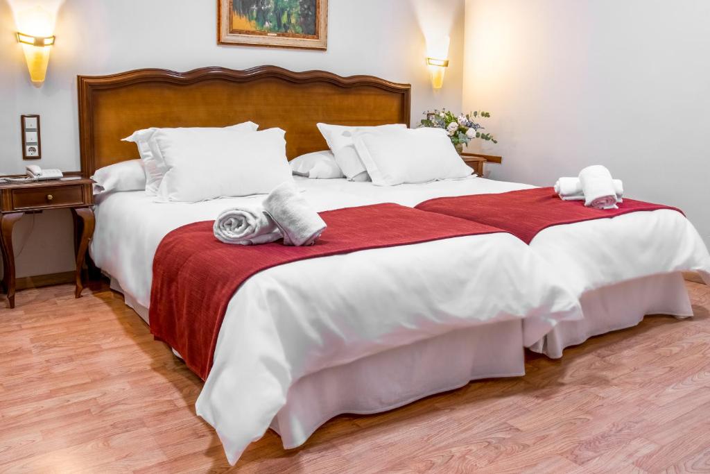 Hotel Reina Cristina - Chambre Lits Jumeaux De Luxe